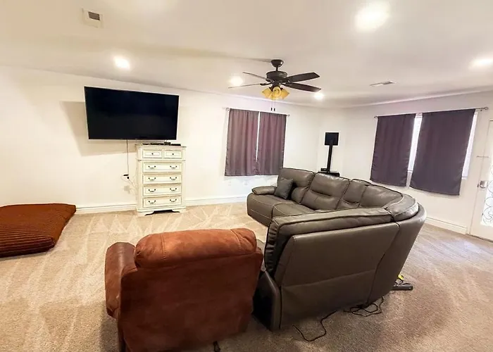 7br & Golf Course Retreat With Hot Tub * Flagstaff