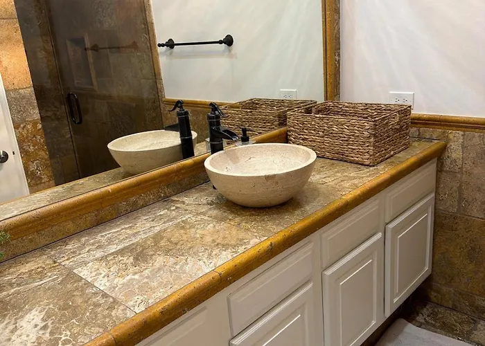 7br & Golf Course Retreat With Hot Tub * Flagstaff