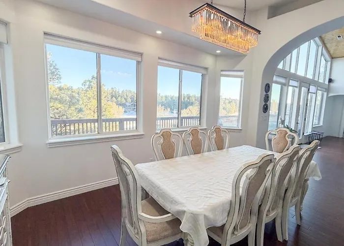 7br & Golf Course Retreat With Hot Tub Casa vacanze