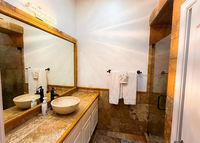 7br & Golf Course Retreat With Hot Tub * Flagstaff