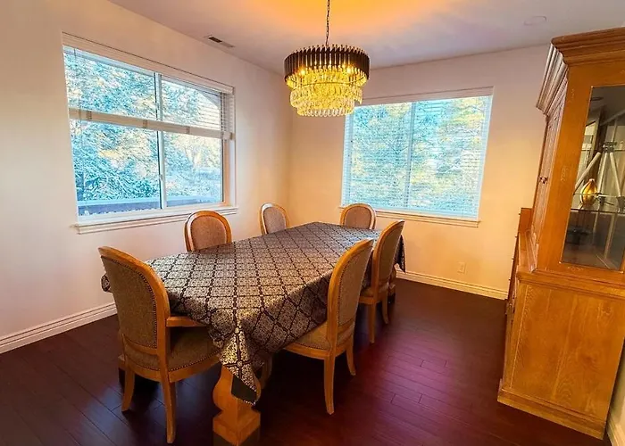 Casa vacanze 7br & Golf Course Retreat With Hot Tub Flagstaff