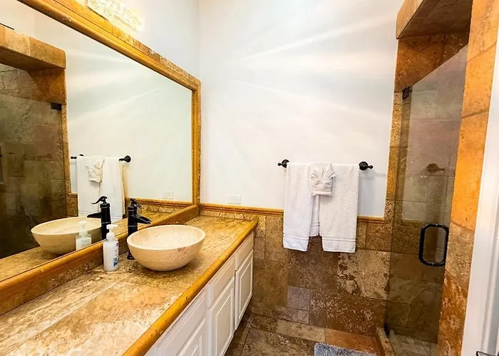 7br & Golf Course Retreat With Hot Tub Casa vacanze *